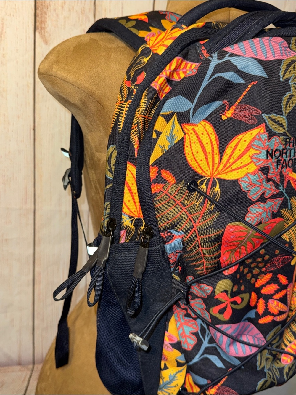 The North Face Women's Jester backpack, Navy Lone Wanderer Print, Botanical - Picture 5 of 12